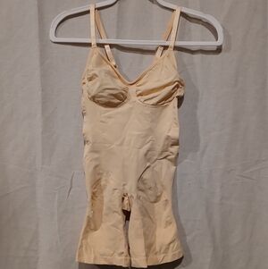 Women's 2X/3X Cream Shapewear Bodysuit